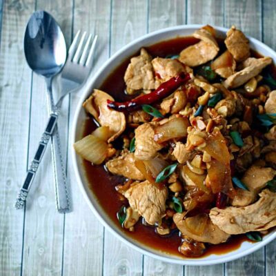 Thai cashew chicken served in a bowl.
