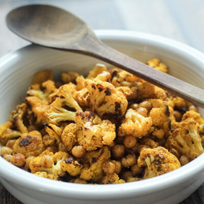 Roasted Cauliflowers and Chickpeas in a bowl.