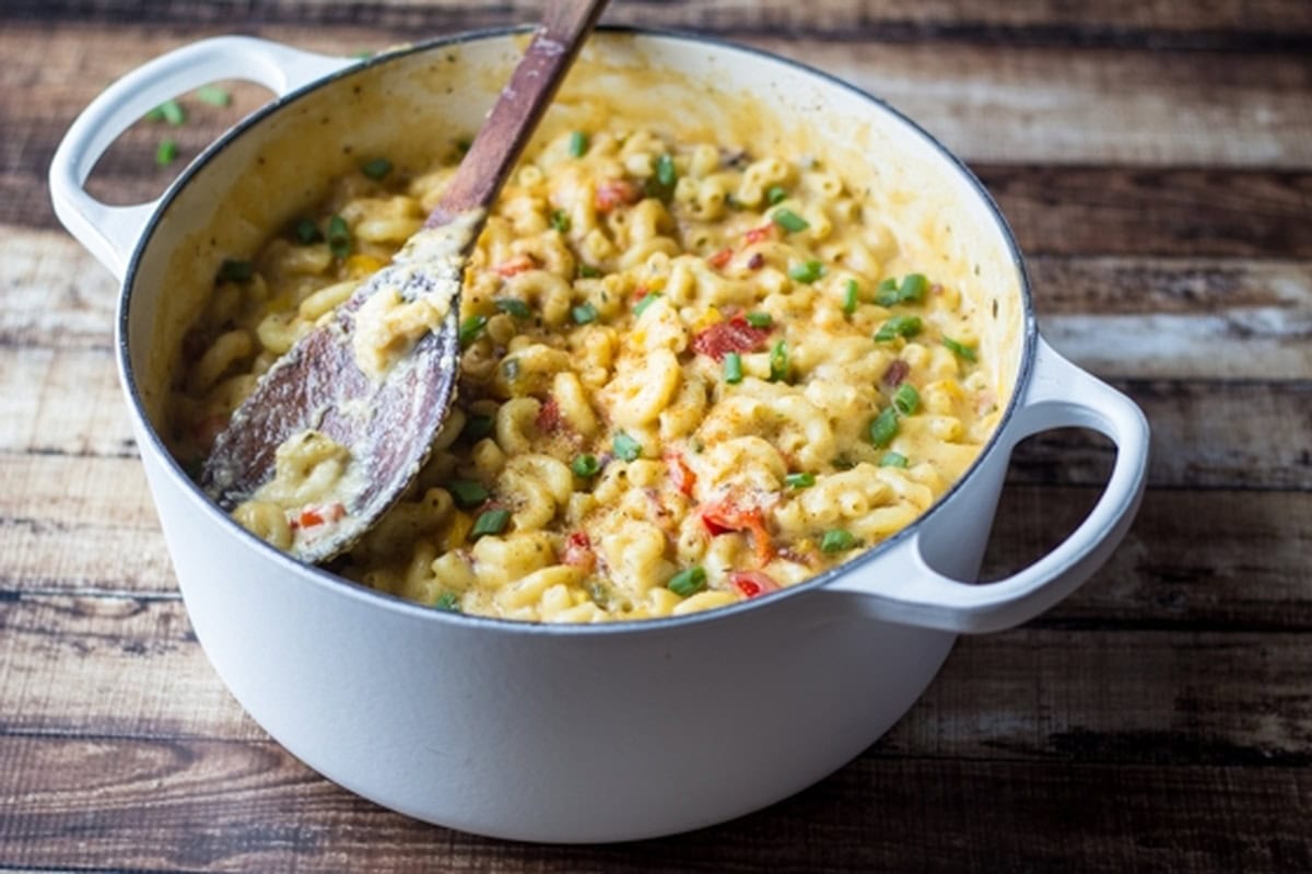 A pot with Cajun bacon mac and cheese.