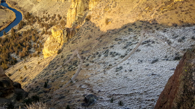 Hiking the Misery Ridge Loop - Smith Rock State Park - The Wanderlust ...