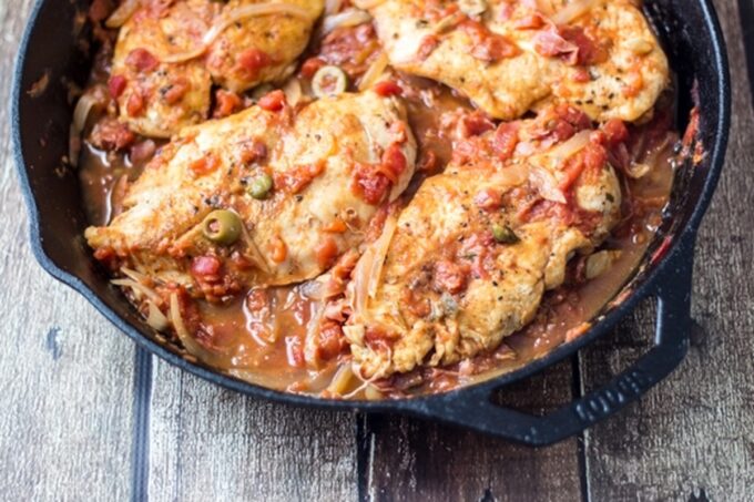Spicy Basque Chicken with Saffron Rice - The Wanderlust Kitchen
