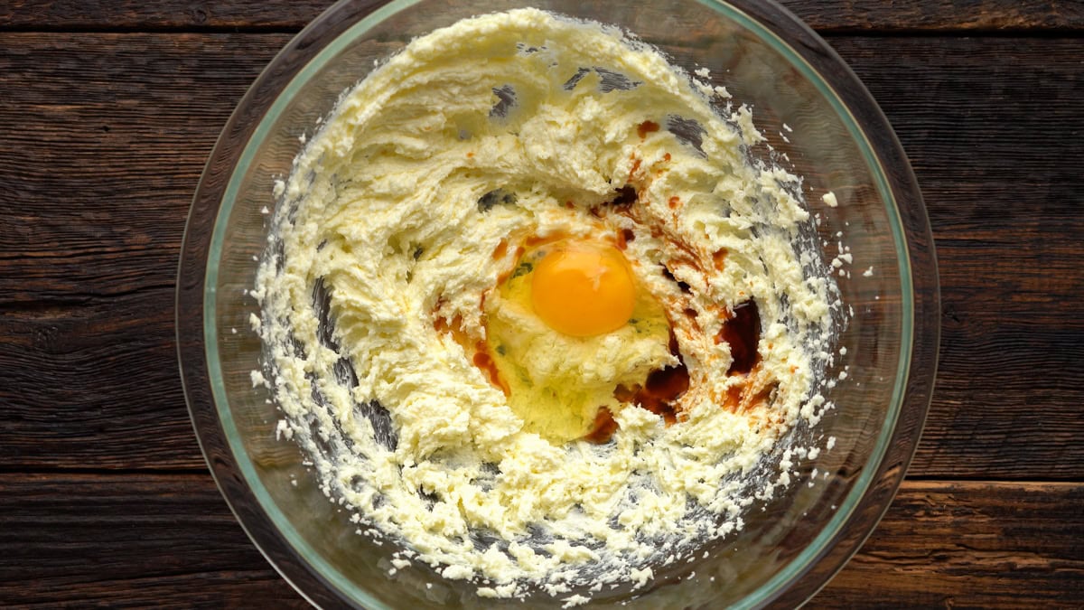 Egg and vanilla added into the dough.